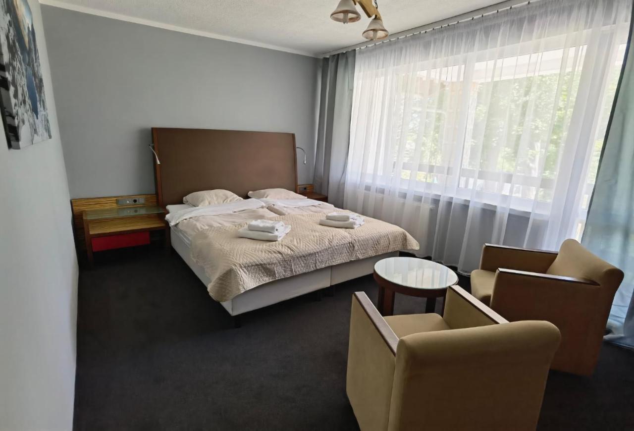 Osrodek Wypoczynkowy Nad Wodospadem Przesieka Exterior foto